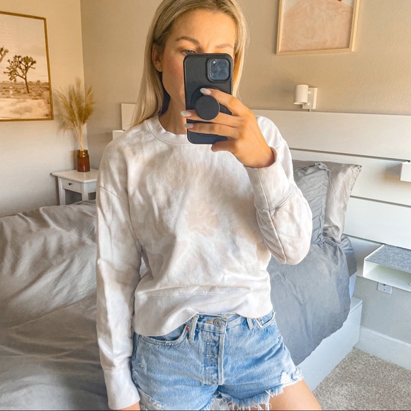 Women's Madewell White Tie Dye Sweatshirt - Picture 3 of 7